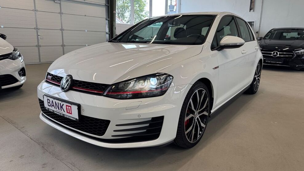 VW Golf 83.000 km 18.900 € Walldorf 69190
