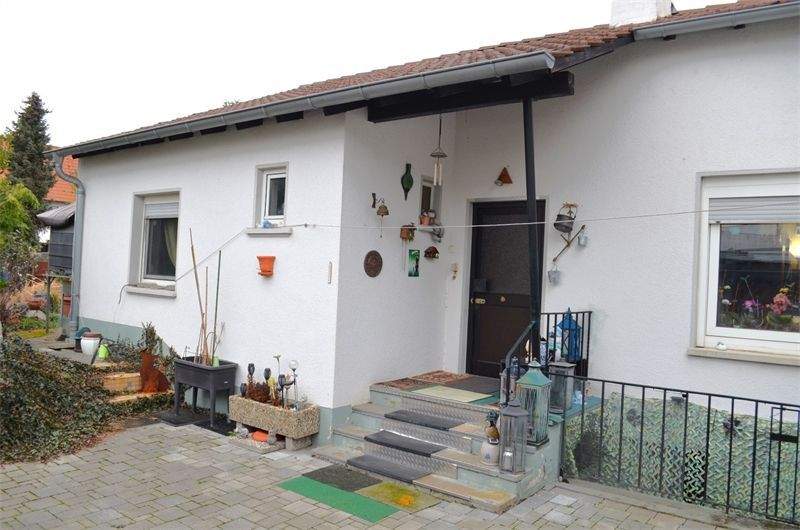 +++ ATTRAKTIVES WOHNEN IN BESTER LAGE VON MUTTERSTADT +++ 5 zimmer