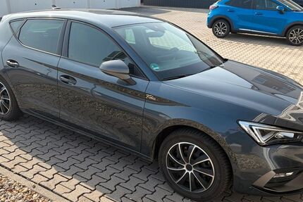 Seat Leon 62.000 km 19.100 &euro; Kronau 76709