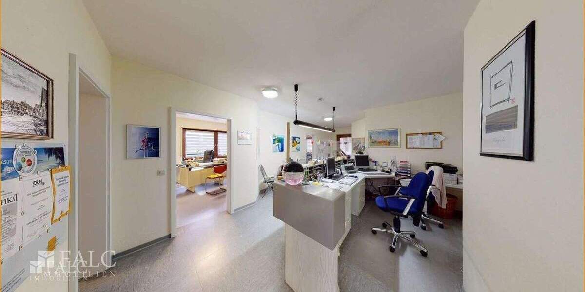 Mehrfamilienhaus, Wohnhaus Wiesloch / Baiertal Baiertal - 9 Zimmer, 351 m&sup2;, 799.000&euro; | Angebot:25390604