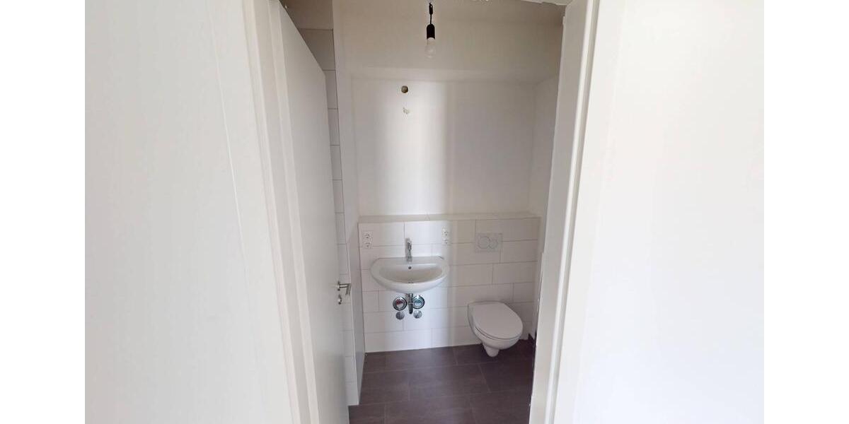 Etagenwohnung Mannheim Neckarstadt-Ost - 5 Zimmer, 162 m&sup2;, 2.073&euro; | Angebot:25053761