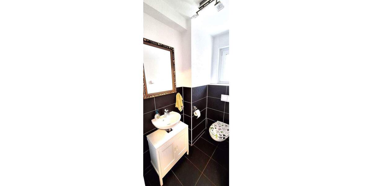 Reihenmittelhaus Mannheim Waldhof - 3 Zimmer, 126 m&sup2;, 500.000&euro; | Angebot:25768949