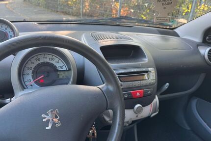 Peugeot 107 97.000 km 3.750 &euro; Ludwigshafen 67063