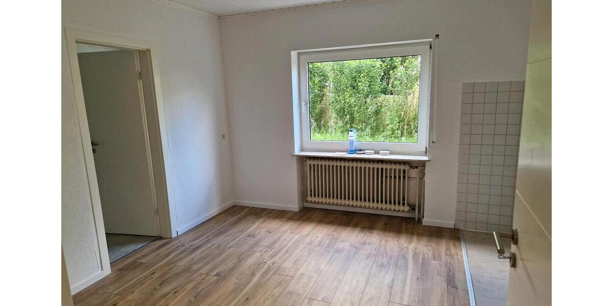 Erdgeschoßwohnung Fürth - 4 Zimmer, 107 m&sup2;, 1.400&euro; | Angebot:24841881