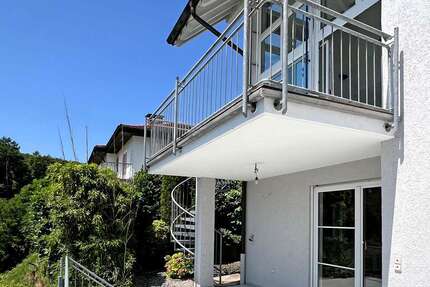 Haus zum Mieten in Mühlhausen 1.880 € 180 m² 5 zimmer