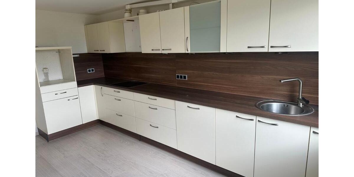 Etagenwohnung Viernheim - 4 Zimmer, 120 m&sup2;, 1.200&euro; | Angebot:26365809
