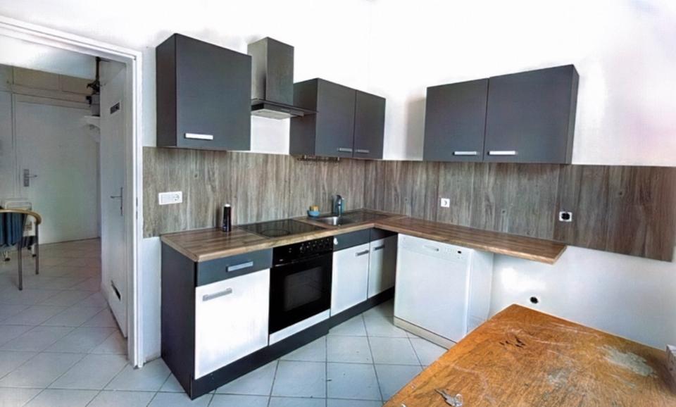 Etagenwohnung Ludwigshafen am Rhein Ludwigshafen-Hemshof - 2 Zimmer, 55 m&sup2;, 150.000&euro; | Angebot:26737865