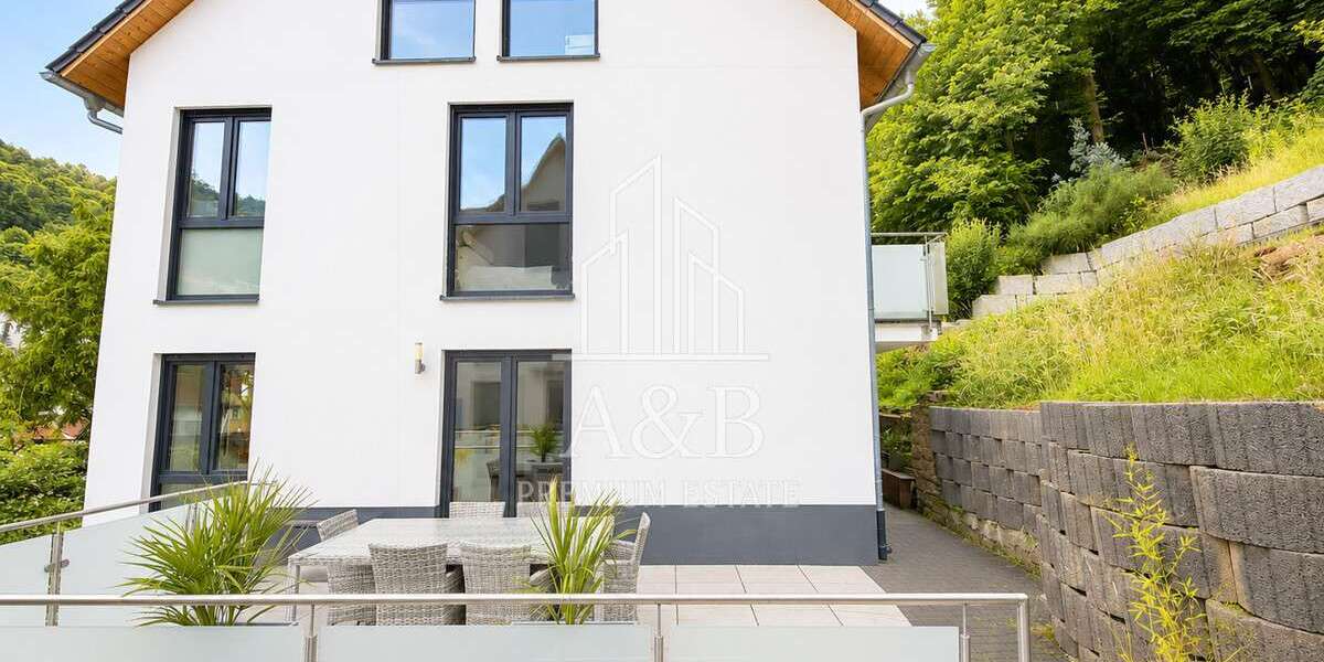 Einfamilienhaus Heidelberg / Ziegelhausen Ziegelhausen - 5.5 Zimmer, 192 m&sup2;, 899.000&euro; | Angebot:23560330