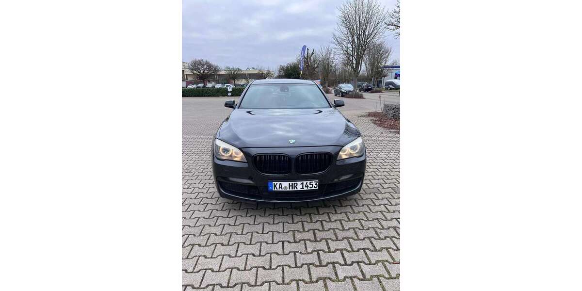 BMW 740 300.000 km 14.500 &euro; Bad schönborn 76669
