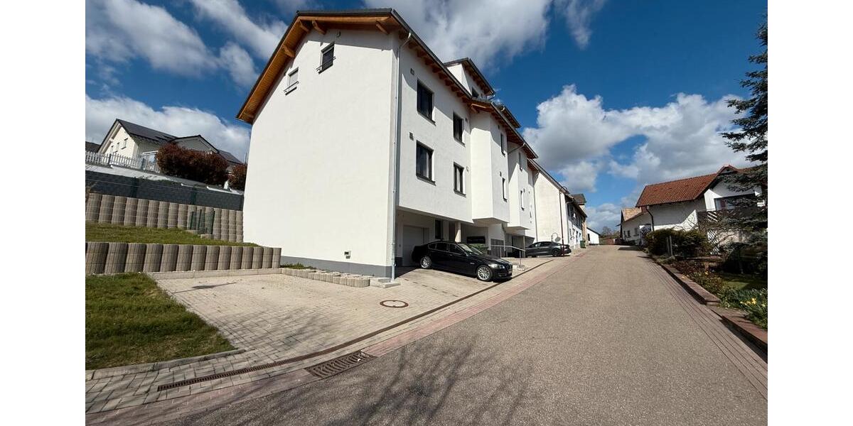 Dachgeschoßwohnung Sinsheim - 3 Zimmer, 87 m&sup2;, 415.000&euro; | Angebot:27119919
