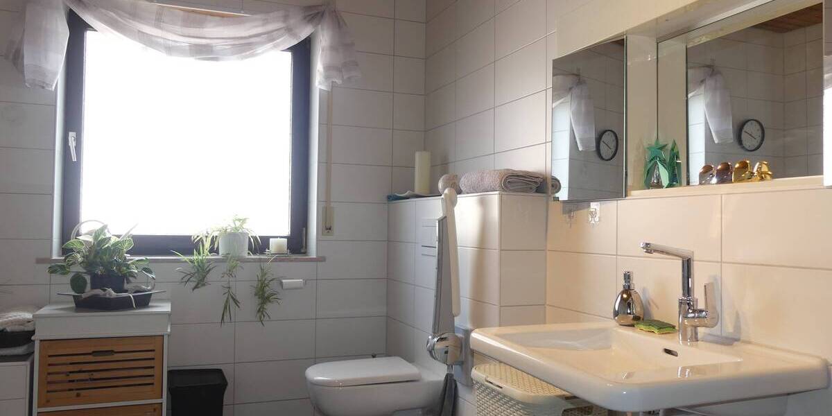 Einfamilienhaus Oberzent Beerfelden - 7 Zimmer, 170 m&sup2;, 295.000&euro; | Angebot:23937709