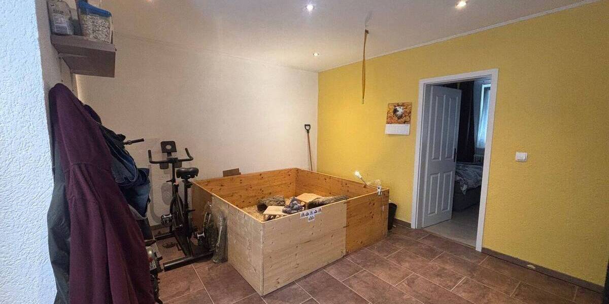 Mehrfamilienhaus, Wohnhaus Lampertheim - 7 Zimmer, 156 m&sup2;, 320.000&euro; | Angebot:26891573