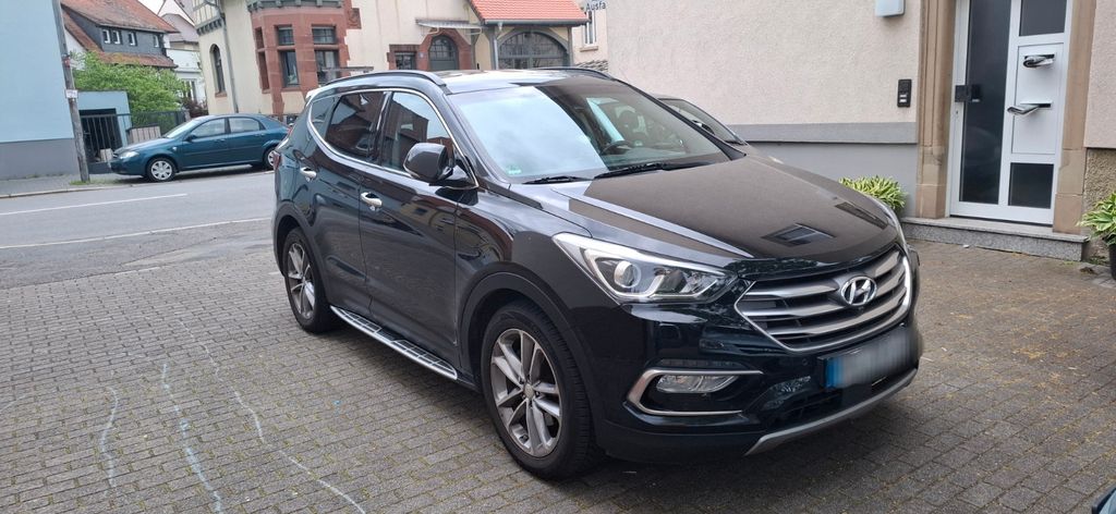 Hyundai SANTA FE 142.000 km 15.700 &euro; Schwetzingen 68723