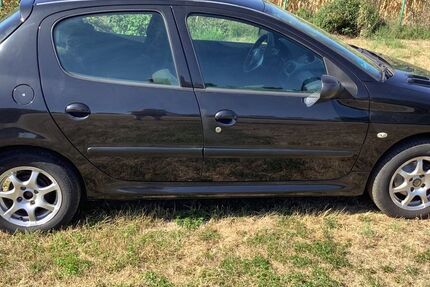 Peugeot 206 207.000 km 1.150 &euro; Viernheim 68519