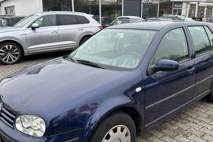 VW Golf 207.900 km 590 &euro; Viernheim 68519