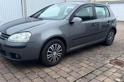 VW Golf 210.000 km 1.999 &euro; Ludwigshafen 67067