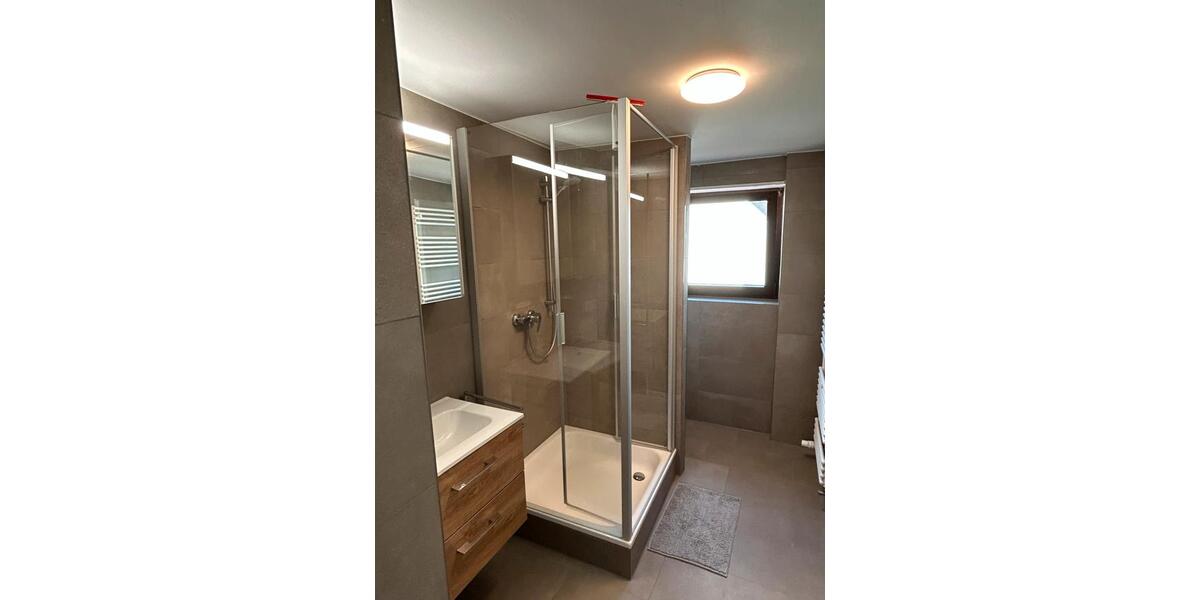 Dachgeschoßwohnung Wiesloch - 3 Zimmer, 70 m&sup2;, 814&euro; | Angebot:26147825
