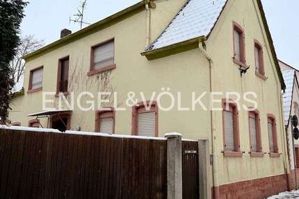 Haus Ludwigshafen am Rhein Rheingönheim - 8 Zimmer, 168 m&sup2;, 330.000&euro; | Angebot:24463043