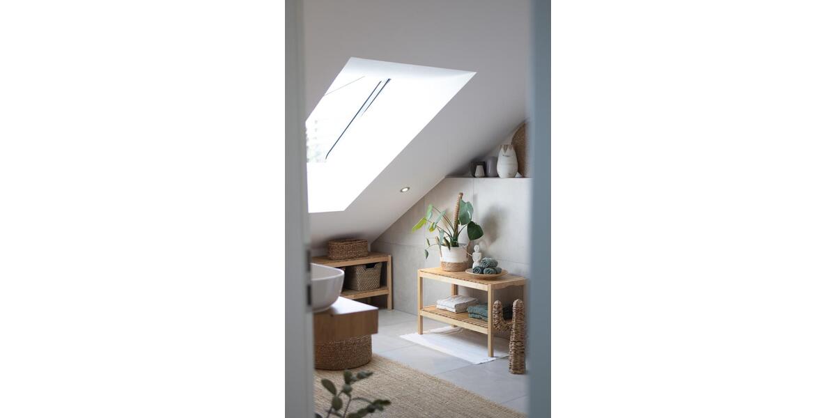 Exklusive Dachgeschosswohnung mit 54 qm Dachterasse 3 zimmer