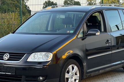 VW Touran 450.000 km 899 &euro; Viernheim 68519