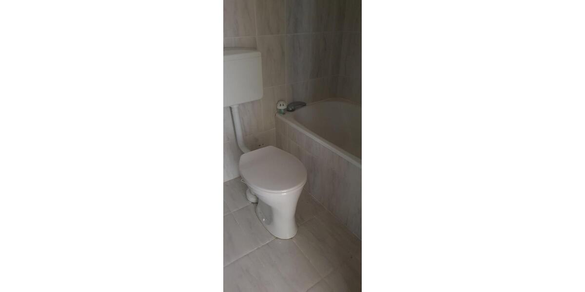 Etagenwohnung Ludwigshafen am Rhein Parkinsel - 3 Zimmer, 85 m&sup2;, 975&euro; | Angebot:25382127