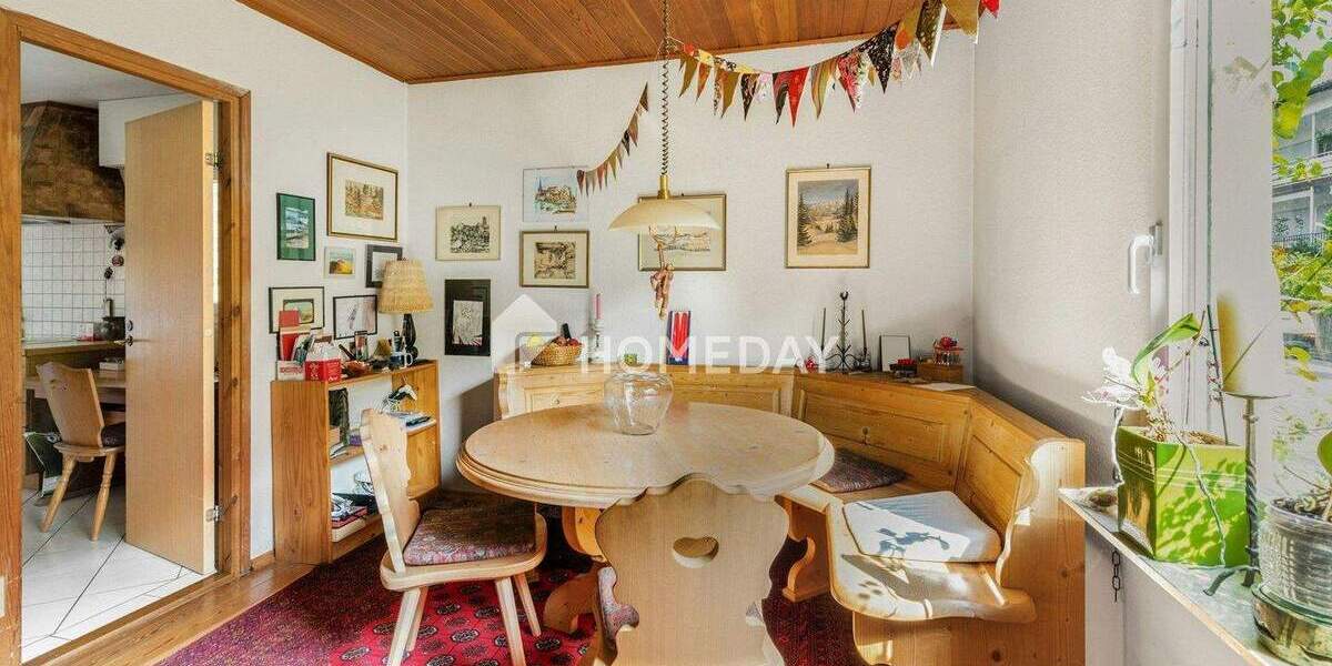 Viel Platz fürs Familienleben: EFH mit ELW & traumhaftem Gartenparadies im Ortsteil Dilsberg 1 zimmer