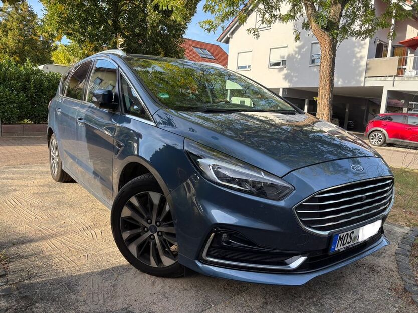 Ford S-Max 55.600 km 28.900 € Aglasterhausen 74858