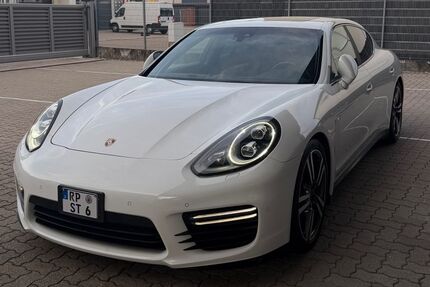 Porsche Panamera 99.000 km 35.000 &euro; Harthausen 67376
