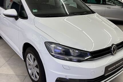 VW Touran 473.492 km 6.500 &euro; Hockenheim 68766