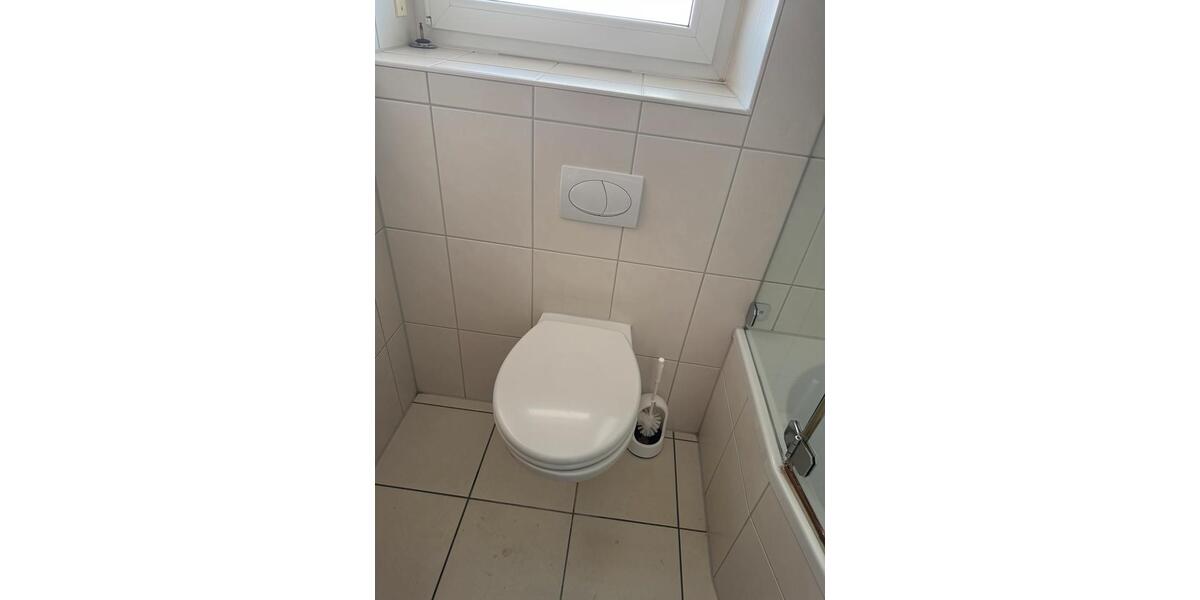 Etagenwohnung Edingen-Neckarhausen Neckarhausen - 3 Zimmer, 80 m&sup2;, 240.000&euro; | Angebot:27154148