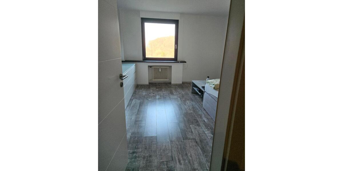 Etagenwohnung Heidelberg Boxberg - 4 Zimmer, 111 m&sup2;, 340.000&euro; | Angebot:24431435