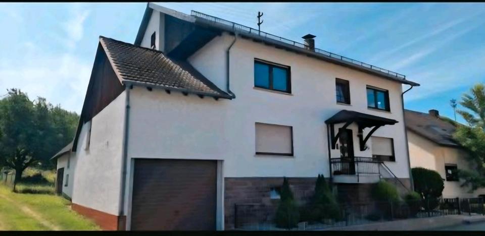 Mehrfamilienhaus, Wohnhaus Neckargemünd - 10 Zimmer, 195 m&sup2;, 410.000&euro; | Angebot:27134727