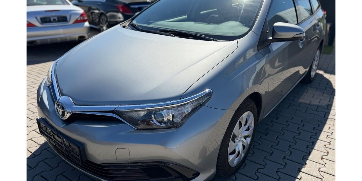Toyota Auris 150.000 km 8.499 &euro; Schifferstadt 67105