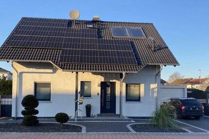Modernes Einfamilienhaus in naturnaher Lage von Bürstadt - ideal für Familien