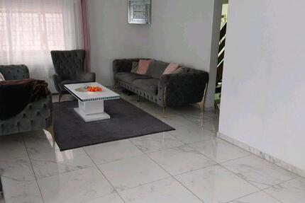Wohnung Sandhausen - 4 Zimmer, 105 m&sup2;, 1.550&euro; | Angebot:26327727