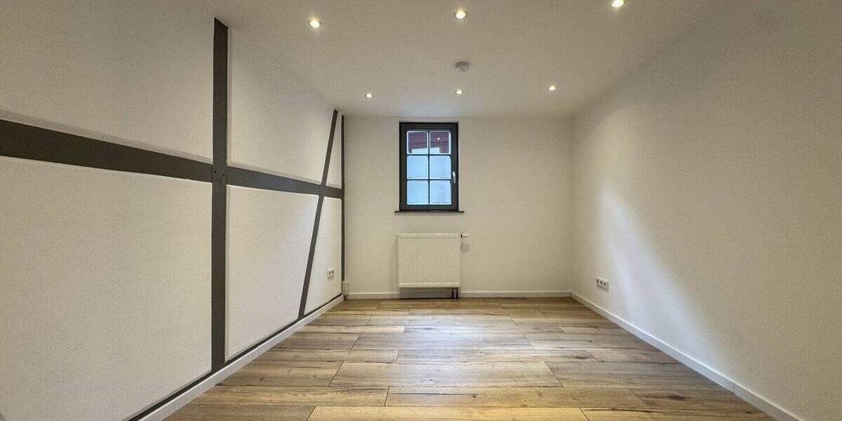 Einfamilienhaus Weinheim - 8 Zimmer, 228 m&sup2;, 875.000&euro; | Angebot:26344040