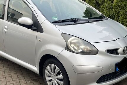 Toyota Aygo (X) 156.000 km 2.299 &euro; Ludwigshafen 67061