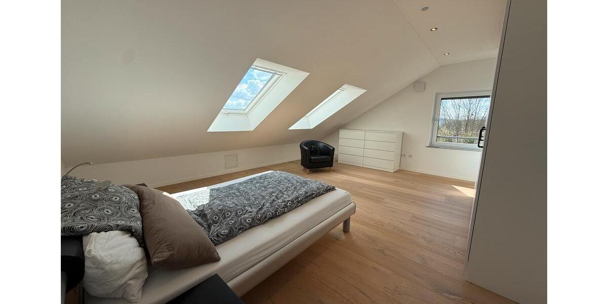 Dachgeschoßwohnung Sinsheim - 3 Zimmer, 87 m&sup2;, 415.000&euro; | Angebot:27119919