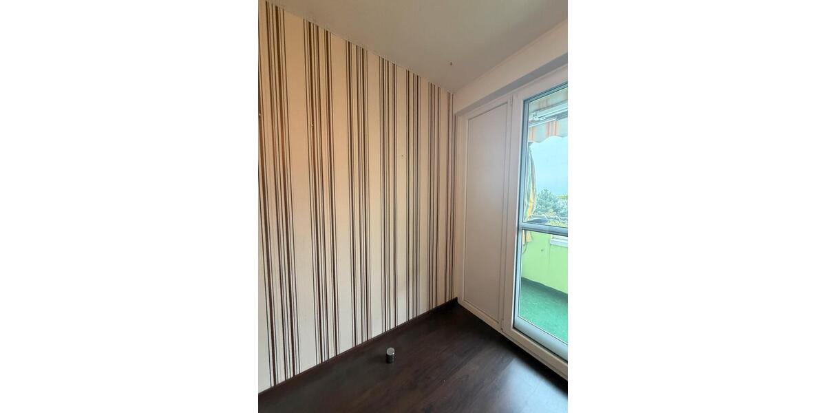 Etagenwohnung Ludwigshafen am Rhein Edigheim - 4 Zimmer, 106 m&sup2;, 1.750&euro; | Angebot:26097178