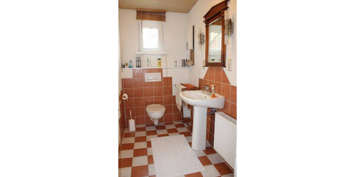 Etagenwohnung Wald-Michelbach Siedelsbrunn - 4 Zimmer, 127 m&sup2;, 1.000&euro; | Angebot:26378037
