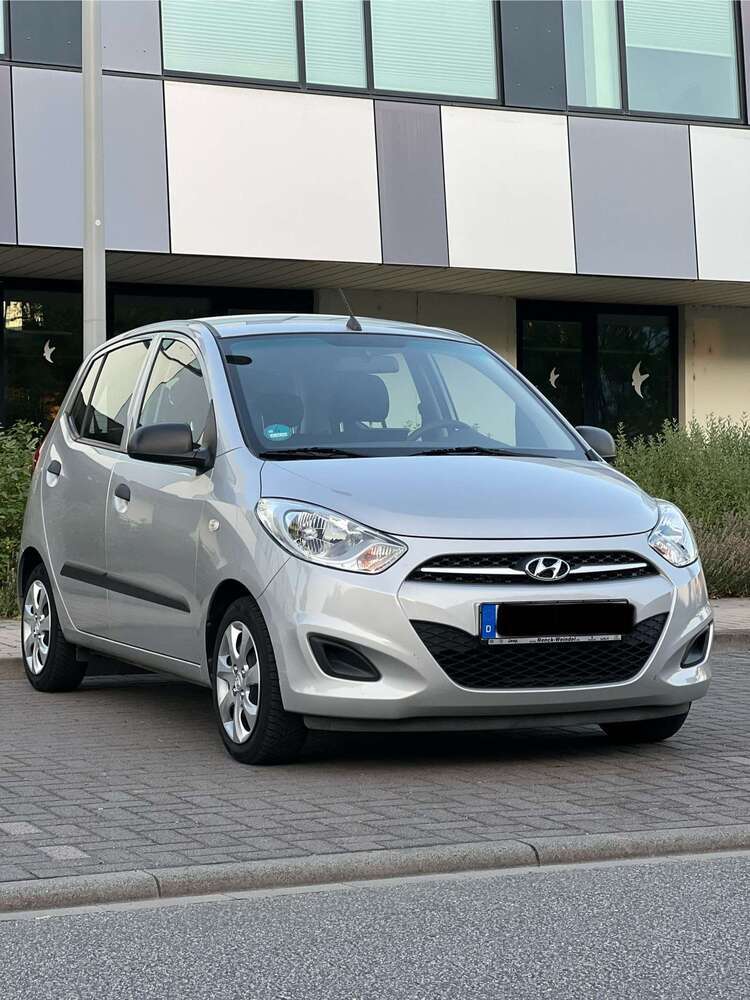 i10