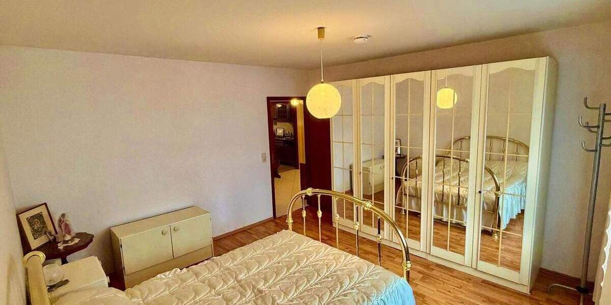 Etagenwohnung Mannheim Wohlgelegen - 4 Zimmer, 104 m&sup2;, 379.000&euro; | Angebot:25730289