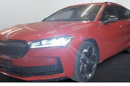 Skoda Superb 7.900 km 52.890 € Bensheim 64625