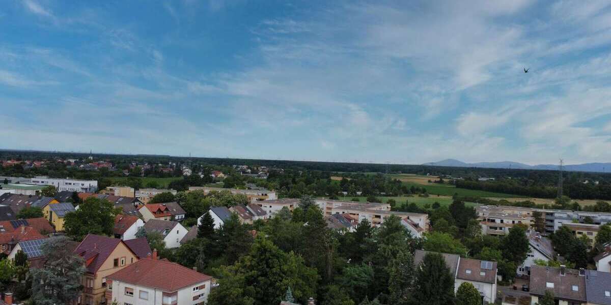 Praktisch geschnittene 2-Zimmer-Wohnung mit Balkon und Stellplatz - Terrassenwohnung Mannheim Käfertal | Angebot:27023847