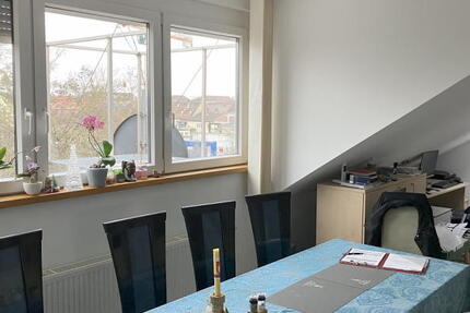 ObjNr:19045 - Viel Platz für die kleine Familie! Gepflegte 4-Zimmer ETW in guter Lage von Speyer 4 zimmer