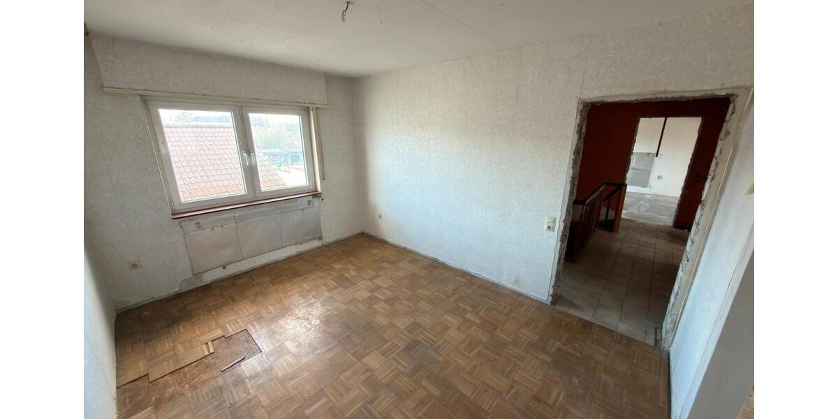 Reihenhaus Hockenheim - 7 Zimmer, 148 m&sup2;, 397.000&euro; | Angebot:25080419