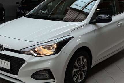 Hyundai i20 32.700 km 12.490 &euro; Mutterstadt 67112