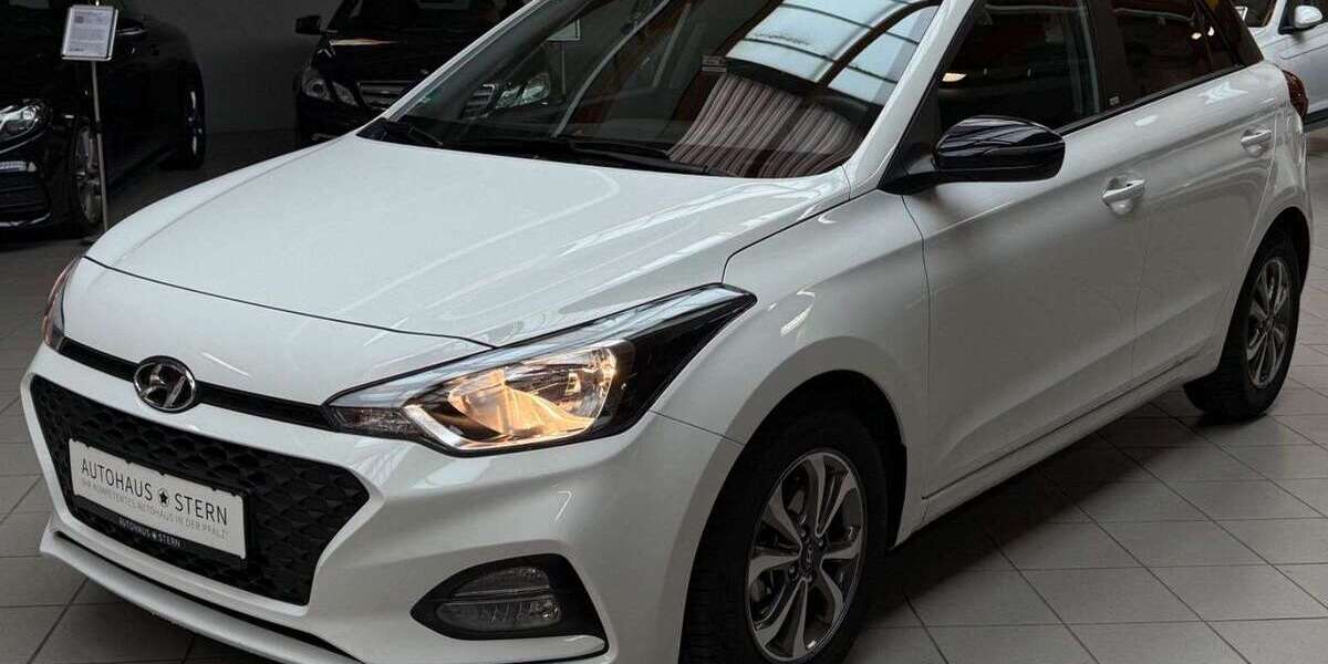 Hyundai i20 32.700 km 12.490 &euro; Mutterstadt 67112