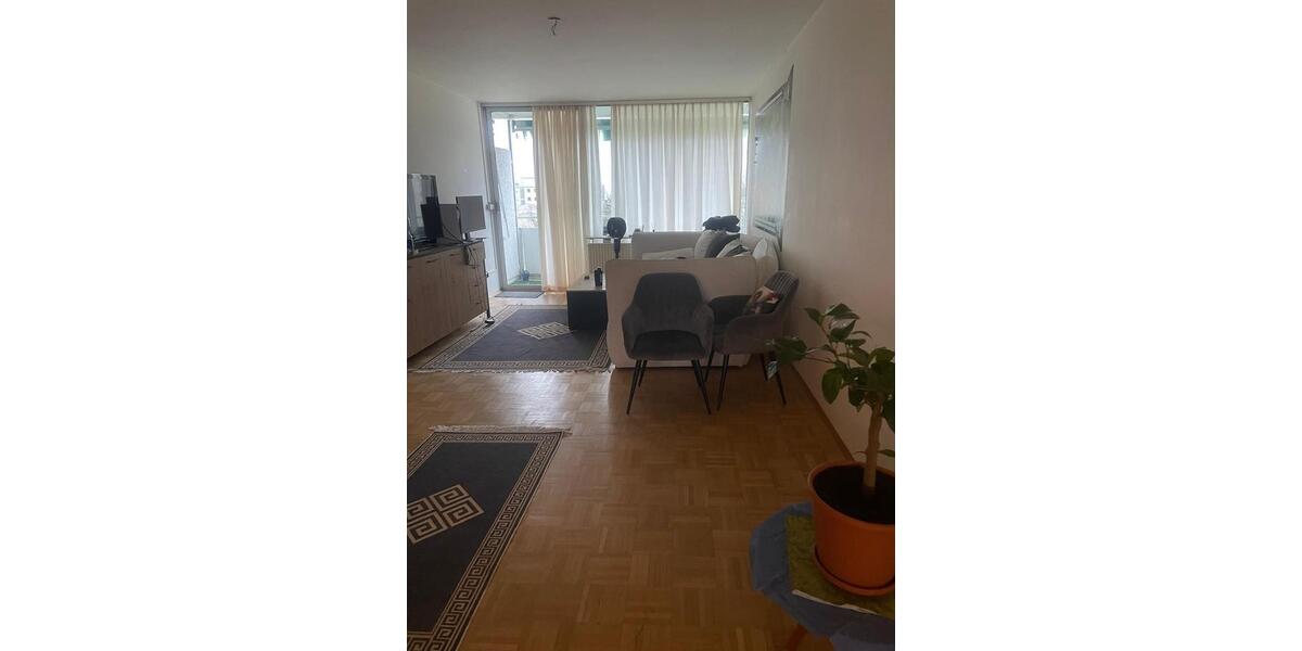 Etagenwohnung Frankenthal (Pfalz) - 4 Zimmer, 101 m&sup2;, 1.400&euro; | Angebot:25328802