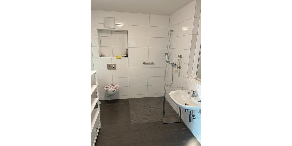 Etagenwohnung Ludwigshafen am Rhein Mundenheim - 2 Zimmer, 48 m&sup2;, 700&euro; | Angebot:26335216